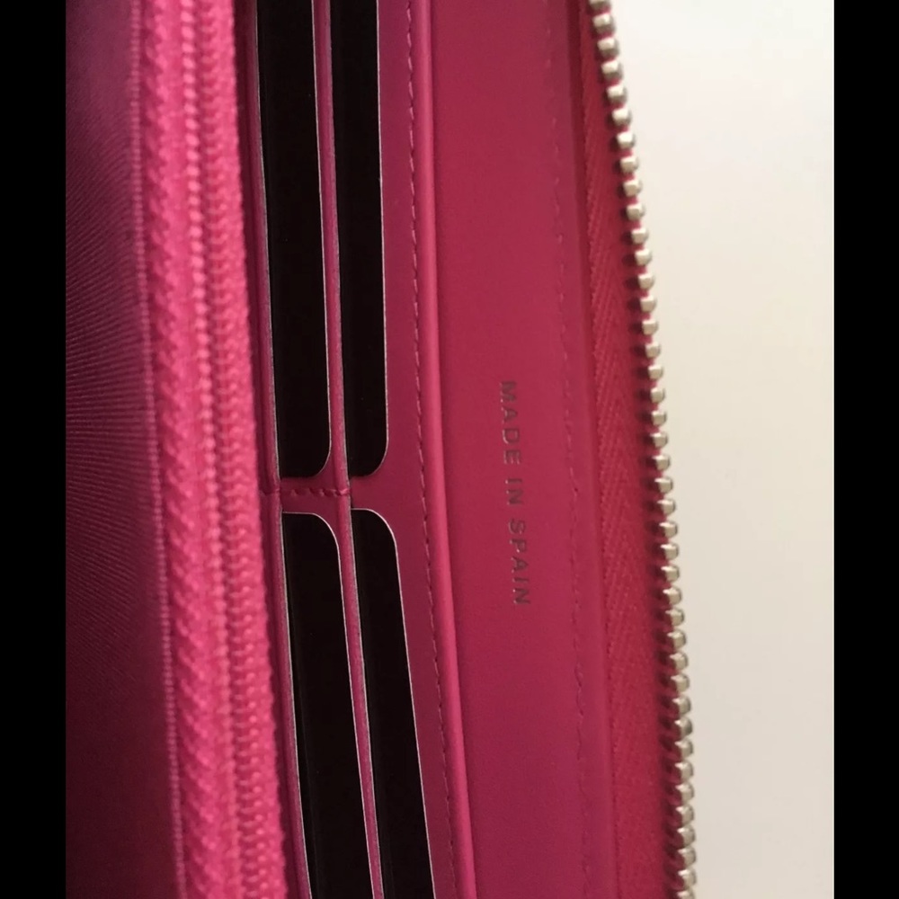💕Chanel Wallet💕 - Picture 4 of 8